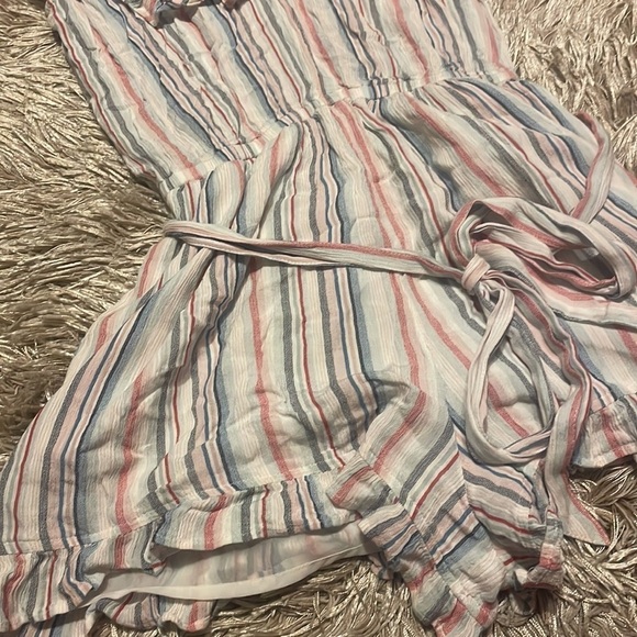 AMERICAN Eagle Outfitters Romper Small - Picture 10 of 10